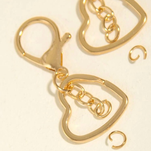 Heart Keychain Holder - Picture 1 of 2